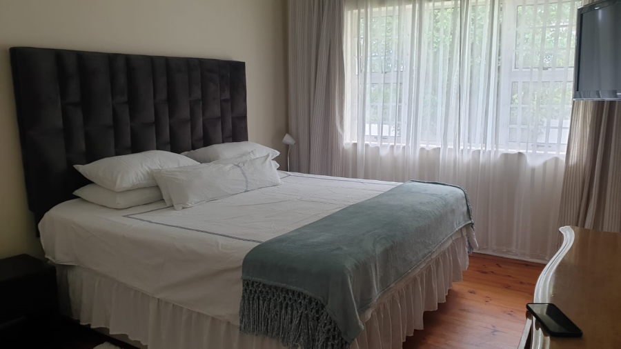 To Let 4 Bedroom Property for Rent in Beacon Bay Eastern Cape